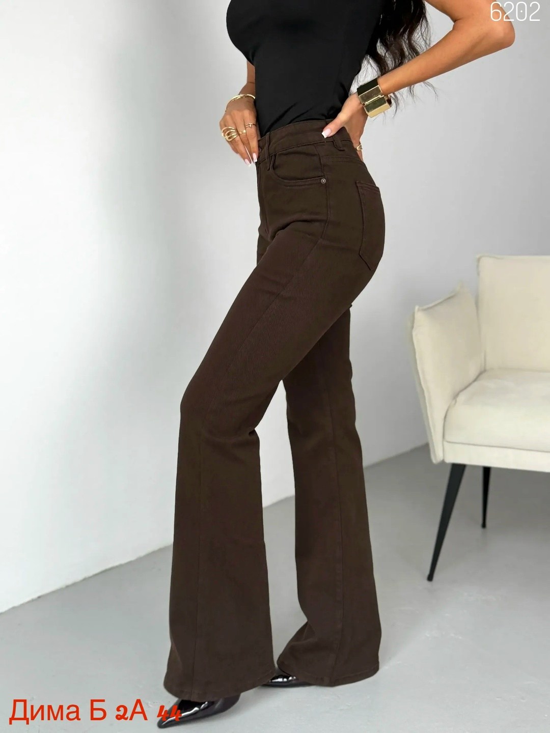 коричневые джинсы клеш женские,джинсы клеш женские,джинсы женские с завышенной талией узкие универсальные брюки-клеш,джинсы женские,коричневые джинсы