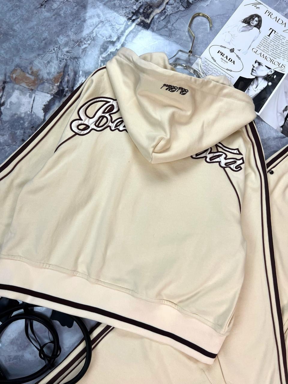 loro piana женский бежевый костюм premium,костюм спортивный женский,костюм модный,костюмы женские,спортивный костюм