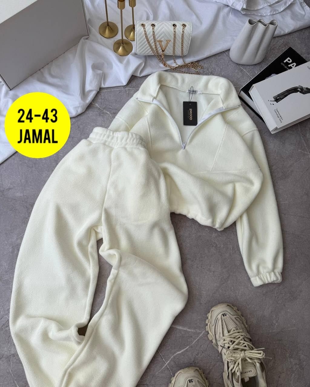 костюм женский на флисе,спортивные костюмы на флисе,женский спортивный костюм на флисе,костюм на флисе,спортивные костюмы женские