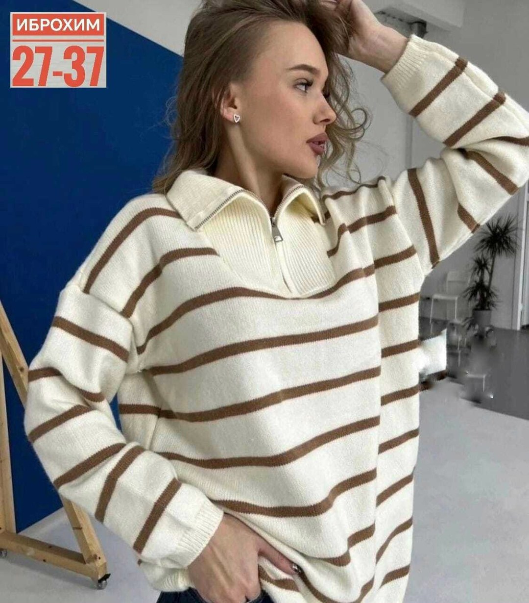 женский трикотажный свитер в полоску с воротником-хомутом и длинным рукавом,женский свитер в полоску,свитер женский,женская кофта,кофта свитер