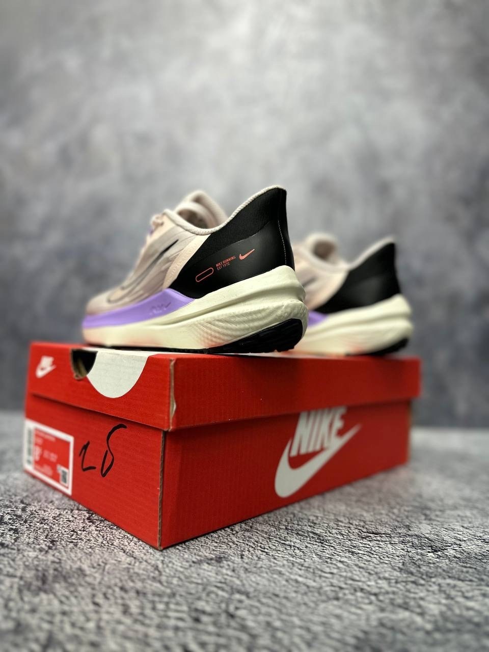 женские кроссовки для бега nike wmns nike air,кроссовки nike zoom winflo 9,женские беговые кроссовки nike zoom winflo 9,женские кроссовки nike,кроссовки nike zoom winflo