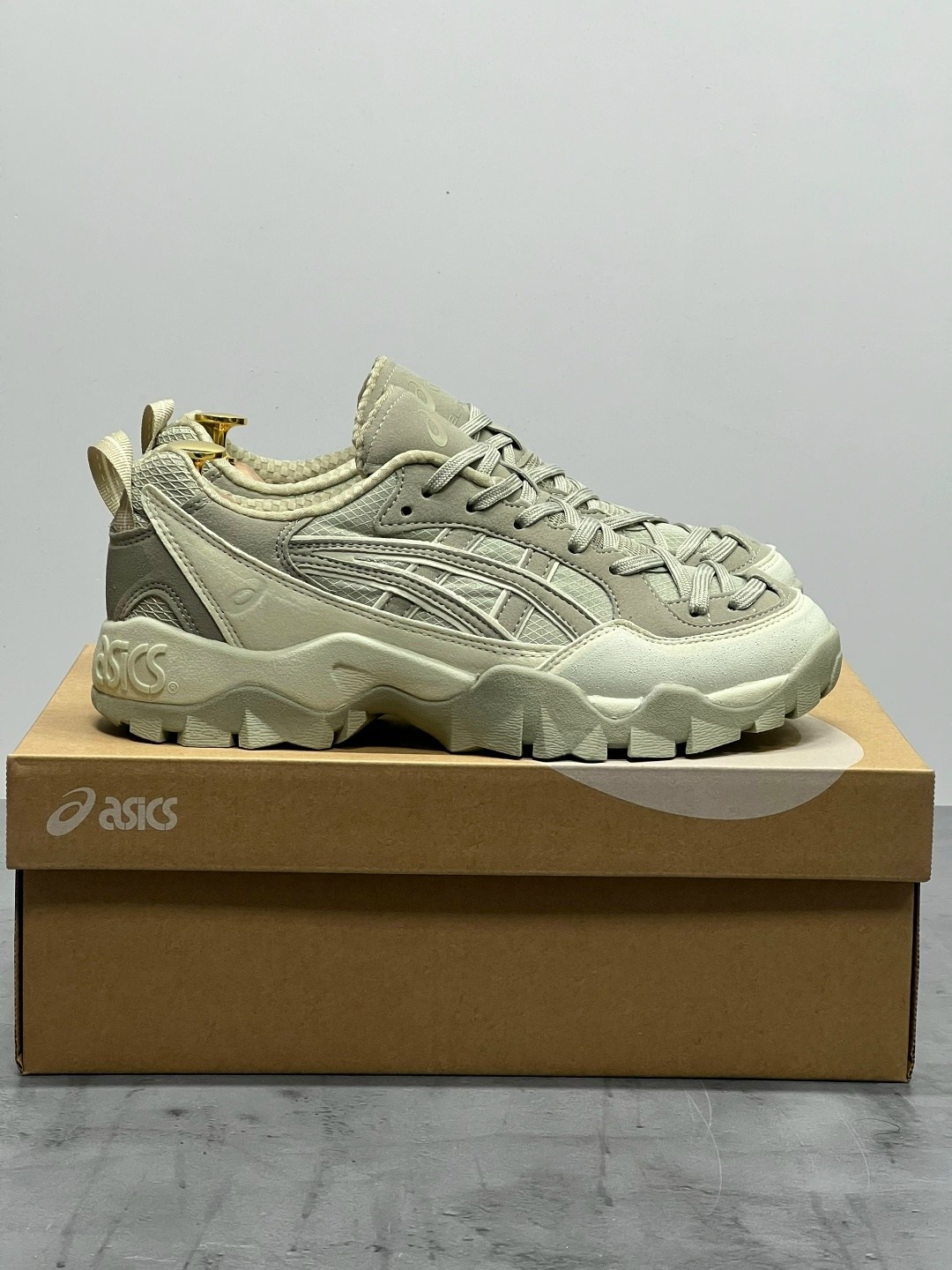 кроссовки asics gel,женские кроссовки asics,asics gel-nandi,asics кроссовки,кроссовки asics gel-nandi