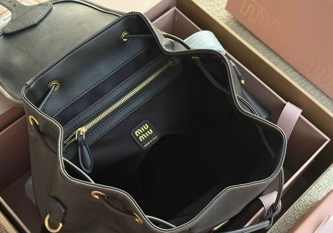 женские рюкзаки,рюкзак,брендовые рюкзаки,кожаные рюкзаки,модные рюкзаки