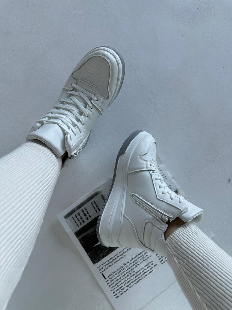 ,белые кроссовки женские,кроссовки женскиe,кроссовки белые высокие на платформе jambi,зимние кроссовки женские белые высокие