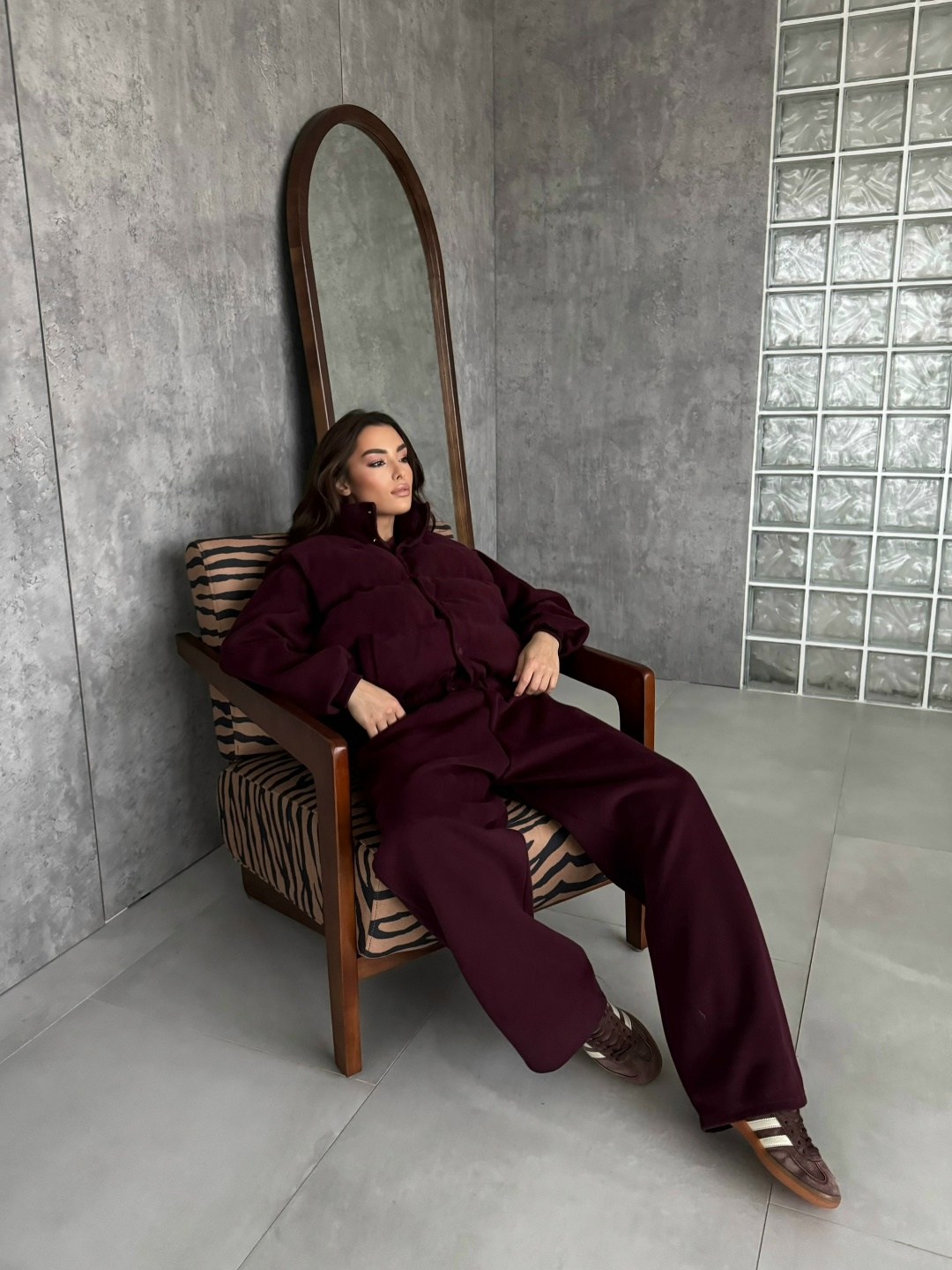 костюм женский,костюм бордовый,спортивные костюмы в стиле оверсайз,костюм спортивный женский,бордовые брюки