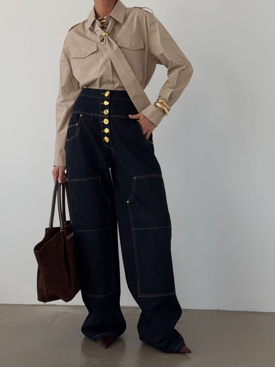 брюки джинсы широкие,женские джинсы,брюки модные,широкие брюки,джинсы с широкими штанинами