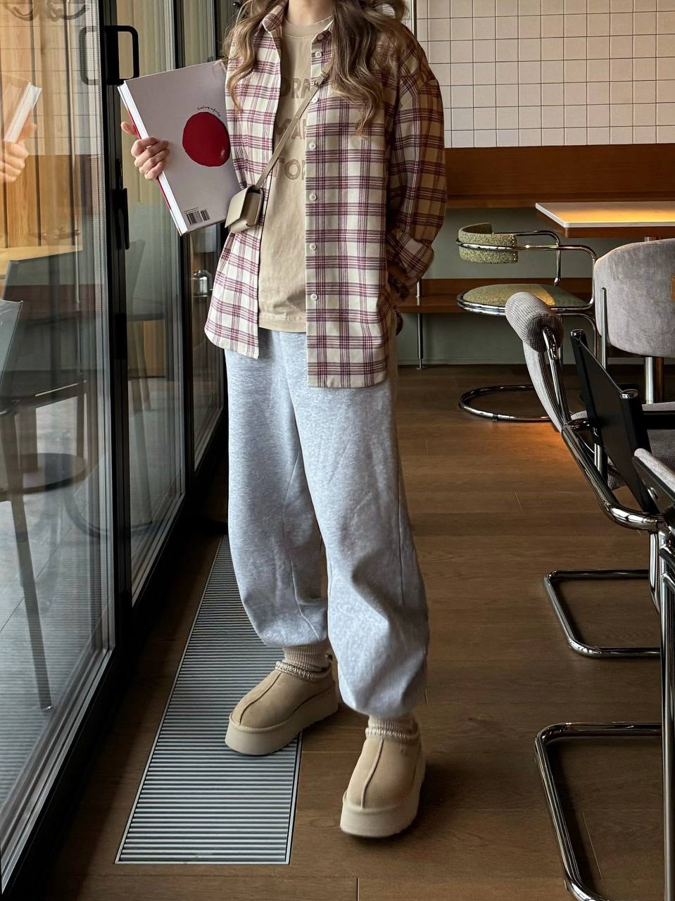 мода стиль,мода модная,штаны кэжуал,одежда в стиле