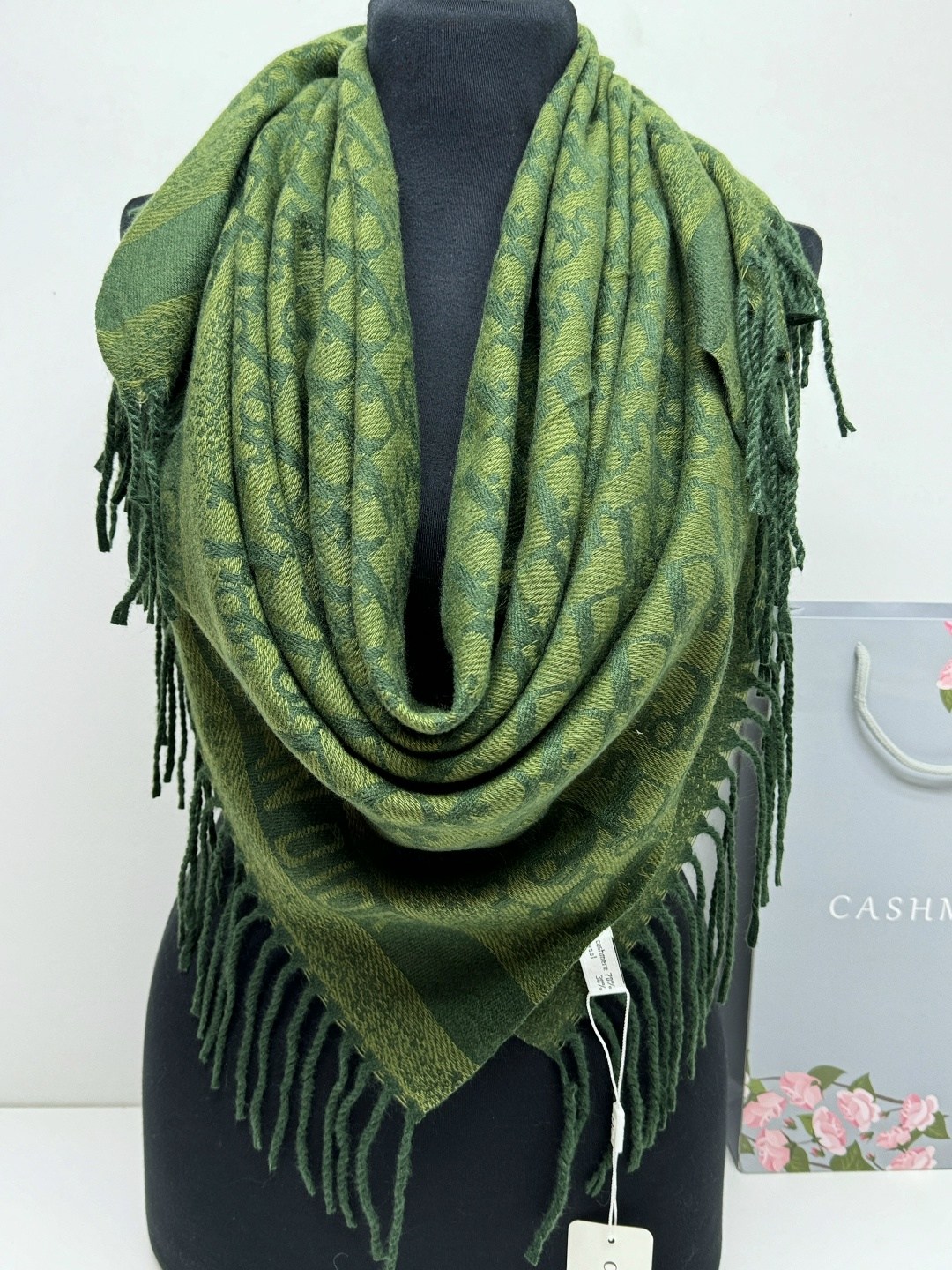 шарфы и палантины,платки теплые женские,платки кашемир,платки однотонные тонкие,кашемировый платок