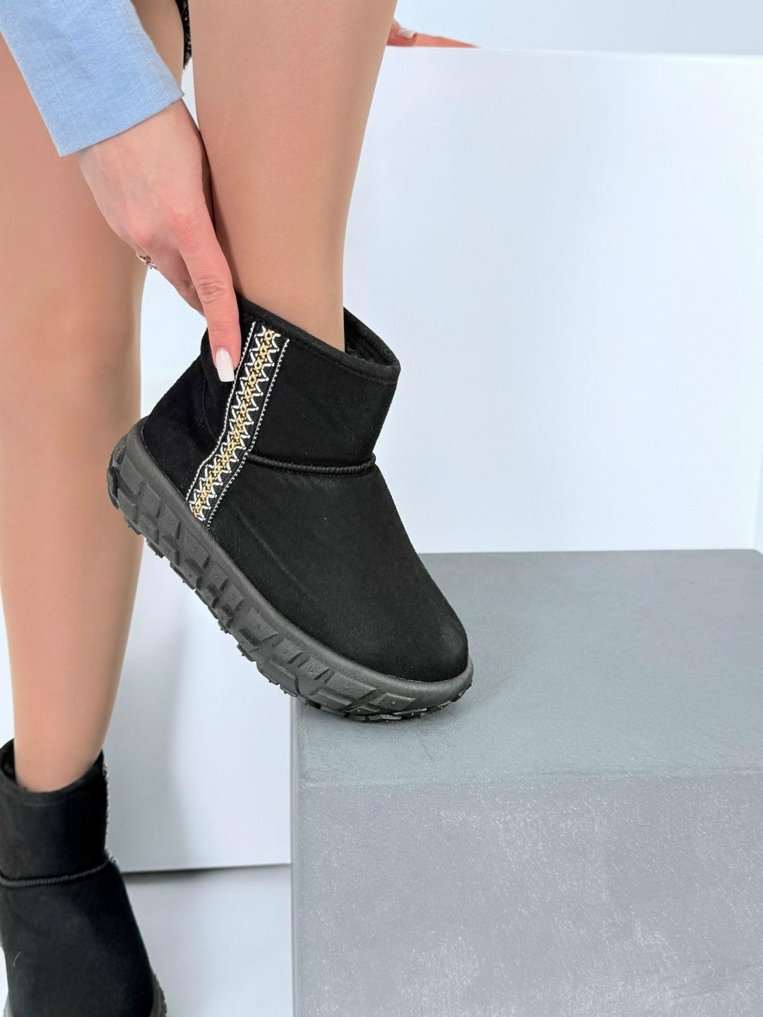 женские угги,угги короткие зимние на платформе,угги женские зимние,угги модные,угги женские зимние с мехом на платформе