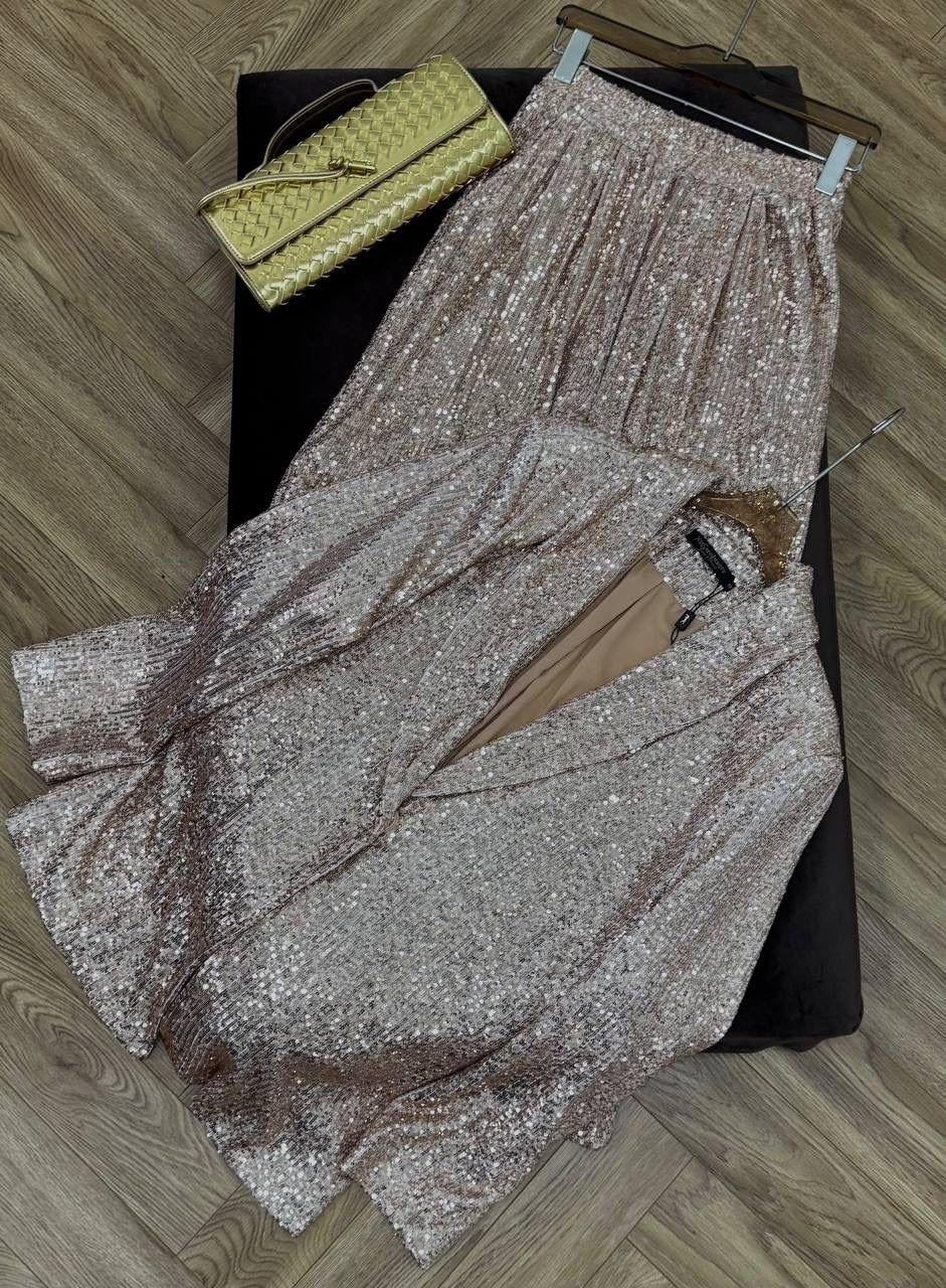 брючный костюм,блестящий брючный костюм,широкие брючные костюмы,широкий брючный костюм с блестками,брюки с пайетками