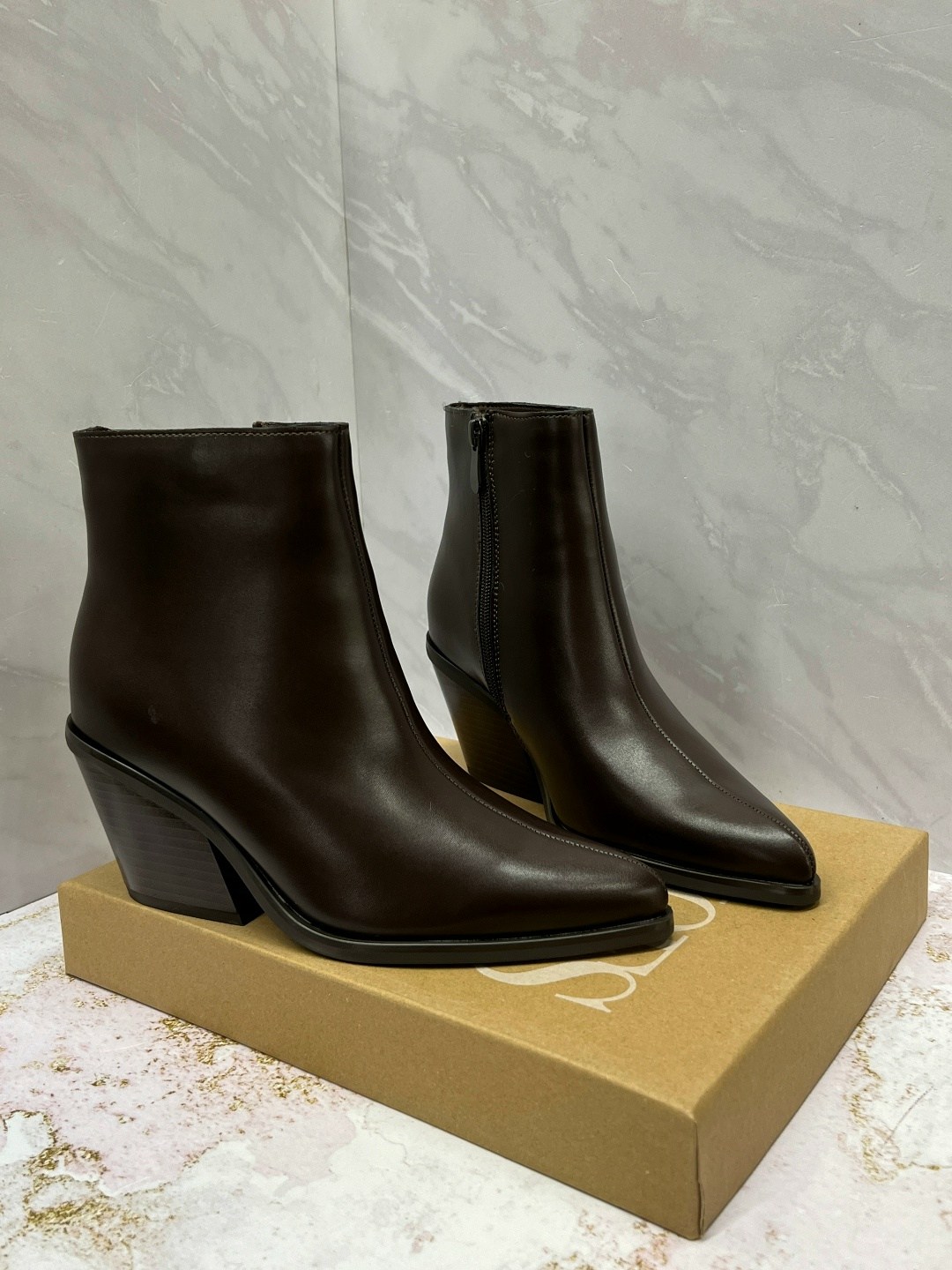 ,кожаные ботильоны,ботильоны женские,полусапоги,женская