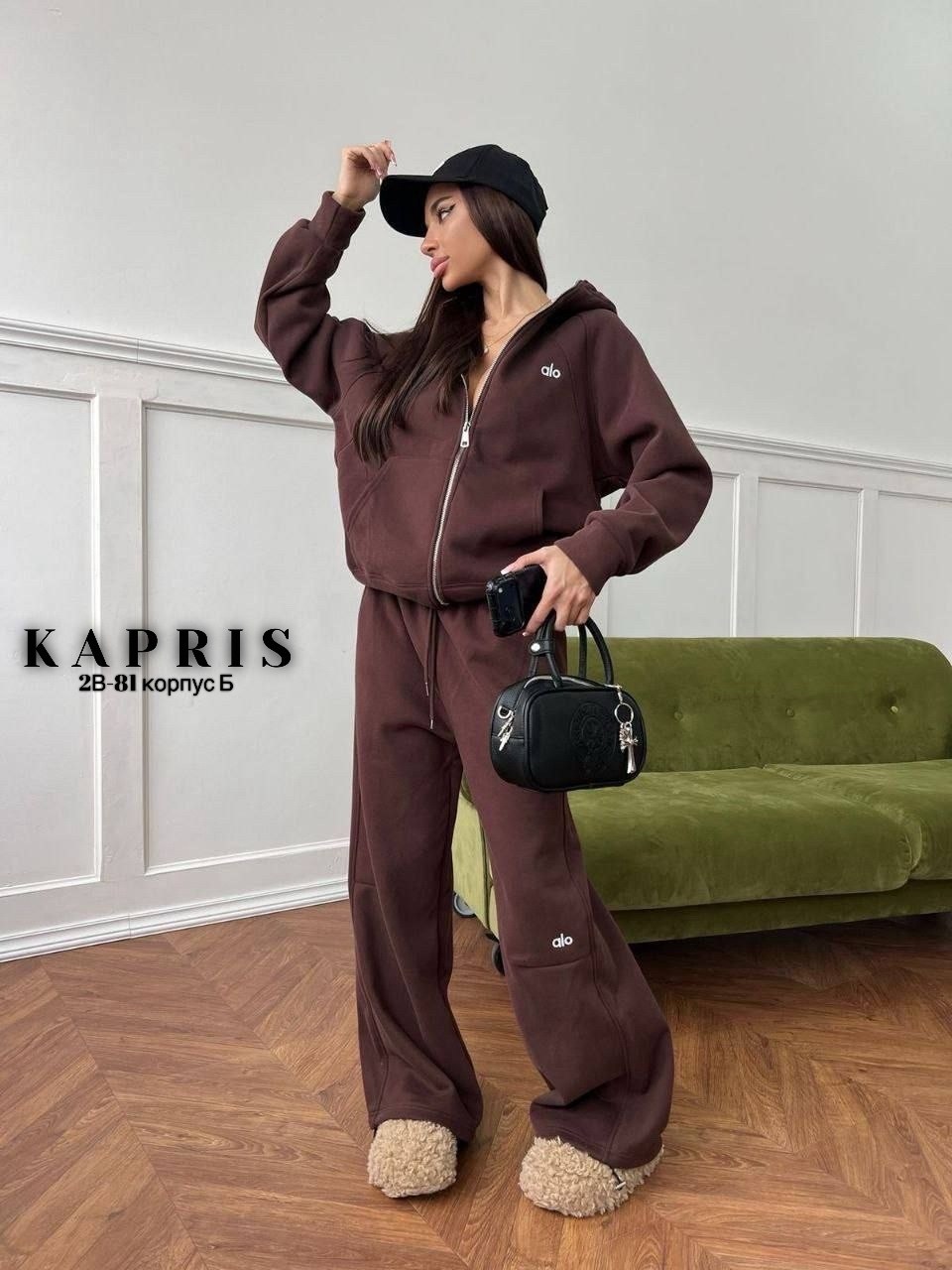 loro piana женский бежевый костюм premium,спортивный костюм женский,костюм женский,костюм женский на флисе,костюм женский спортивный на флисе