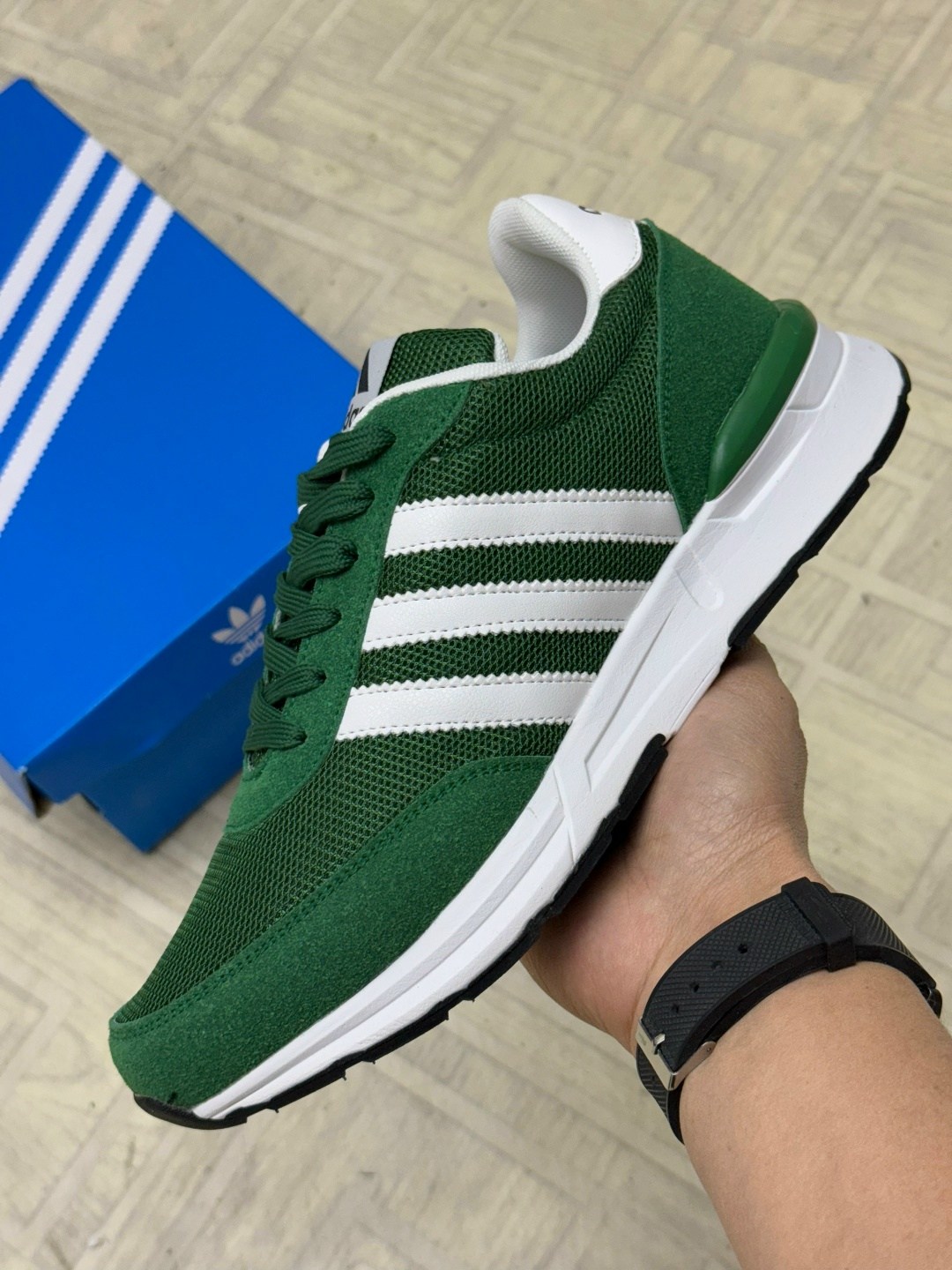 кроссовки adidas,кроссовки адидас бело зеленые мужские,мужские кроссовки adidas,кроссовки adidas retropy,кроссовки run 60s 2.0 мужские adidas