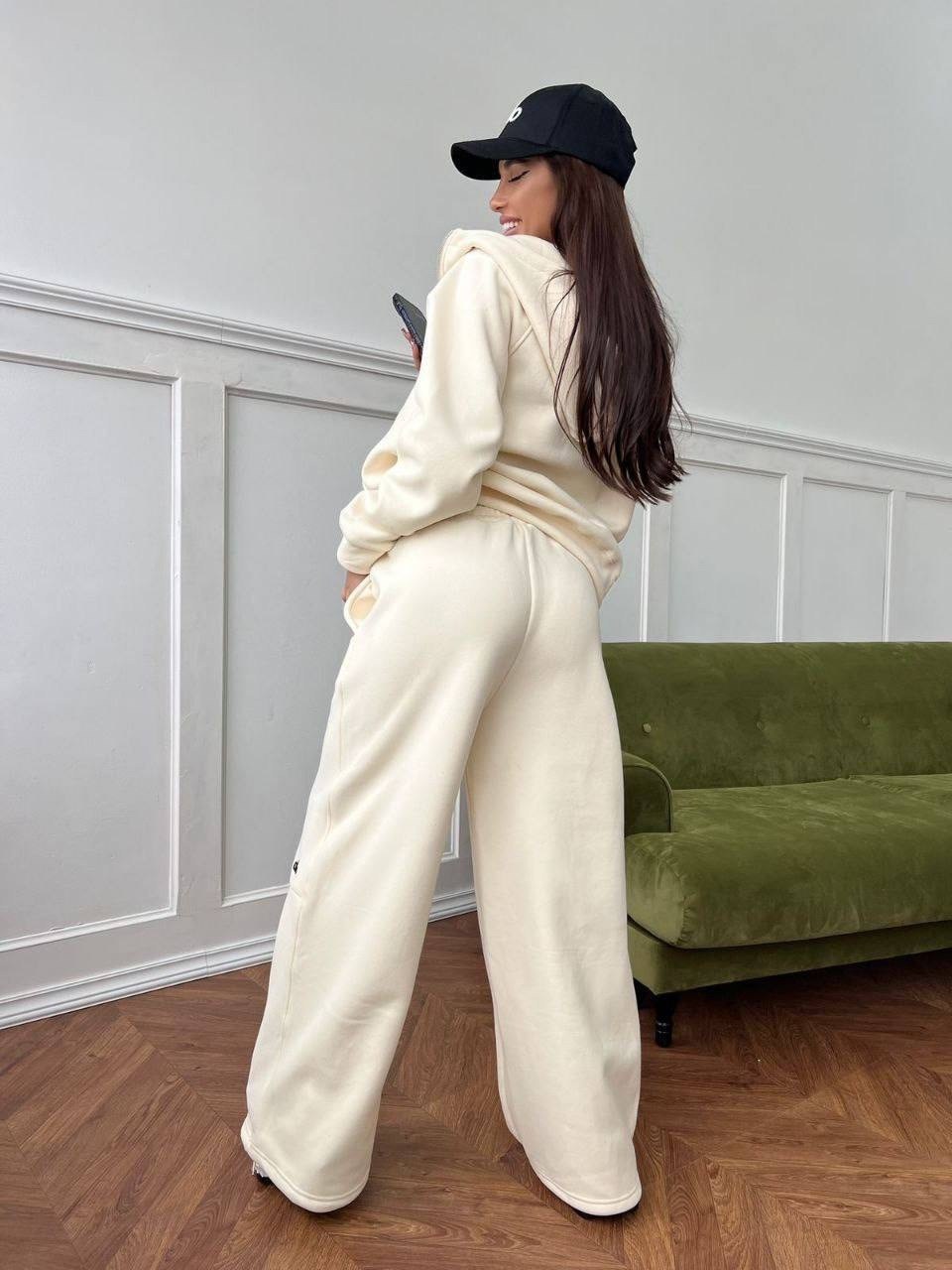 костюм спортивный женский,костюм на флисе,женский костюм на флисе,спортивный костюм,костюм женский