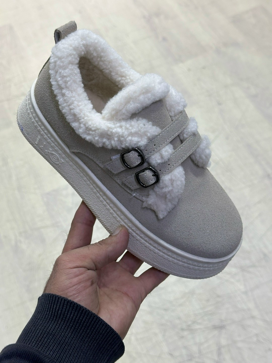 ,женская ,зимняя , женская зимняя,угги женские