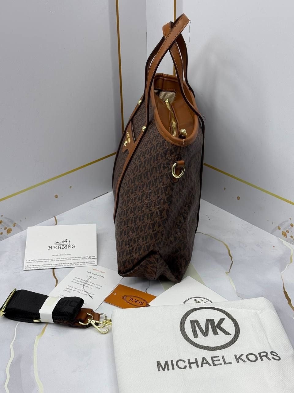 сумка женская michael kors,сумка michael kors,сумка,модная сумка,сумка шоппер michael kors