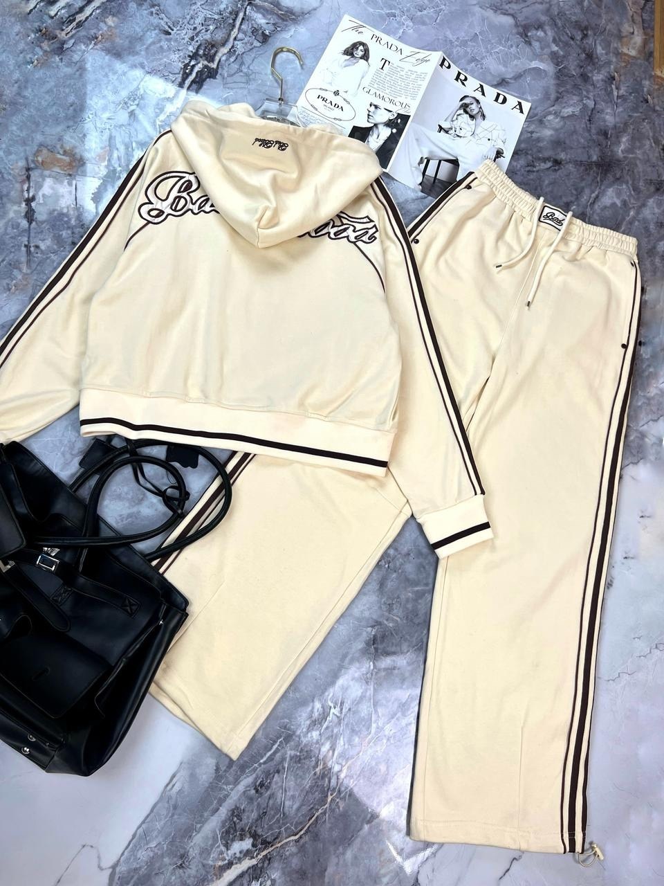 loro piana женский бежевый костюм premium,костюм спортивный женский,костюм модный,костюмы женские,спортивный костюм