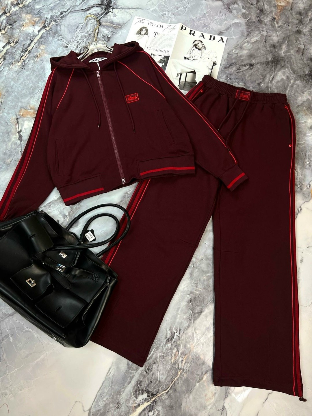 спортивный костюм женский,спортивный костюм,костюм спортивный miu miu,женские костюмы,спорт костюм