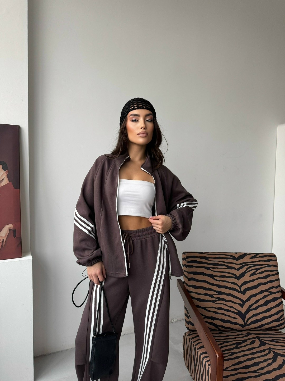 костюм спортивный женский,спортивный костюм,женский костюм,спортивный костюм на молнии с капюшоном oksana utova brand,стильный спортивный костюм