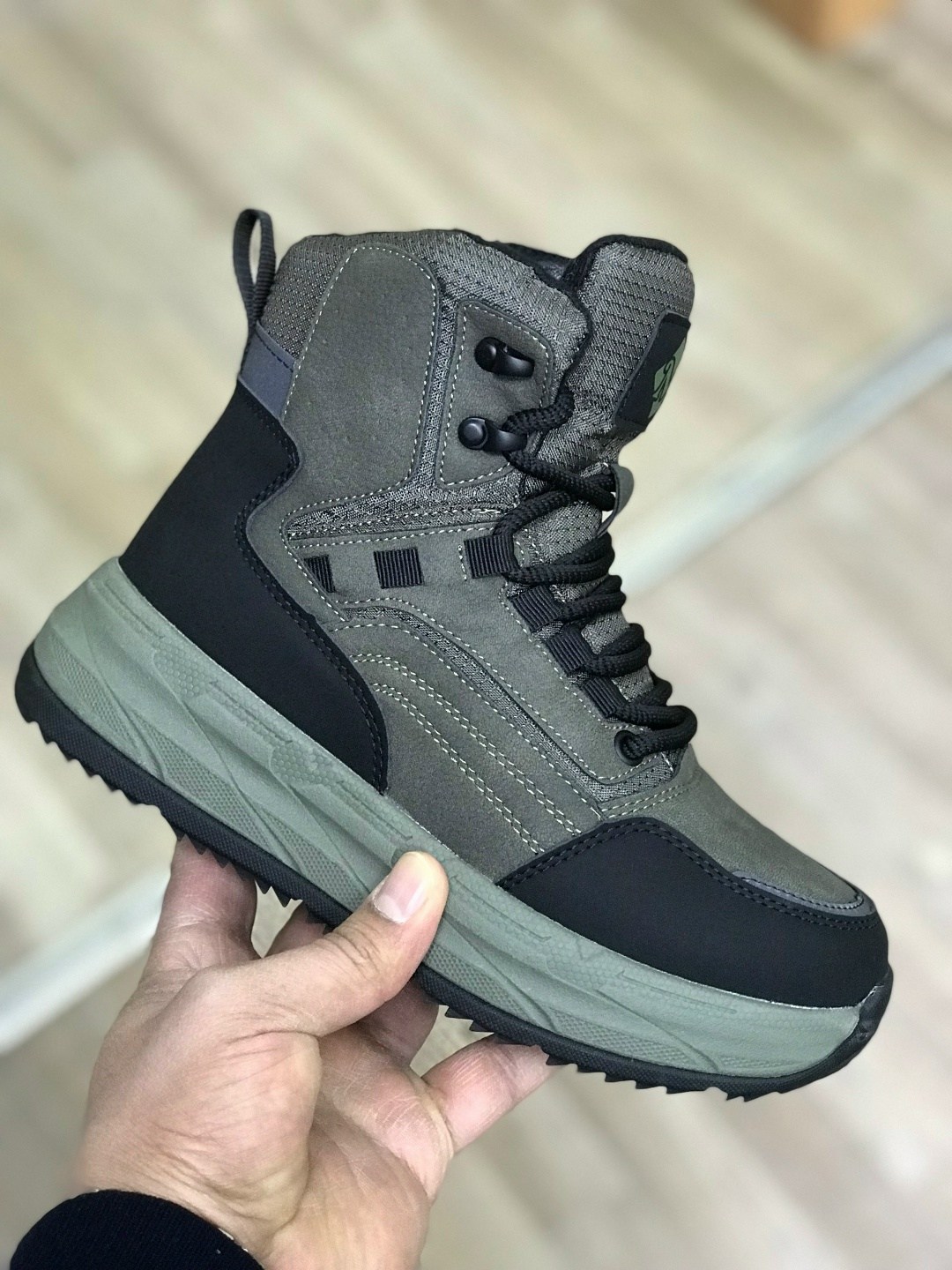 ,зимние кроссовки мужские ,кроссовки утепленные,ботинки мужские зимние,мужская зимняя