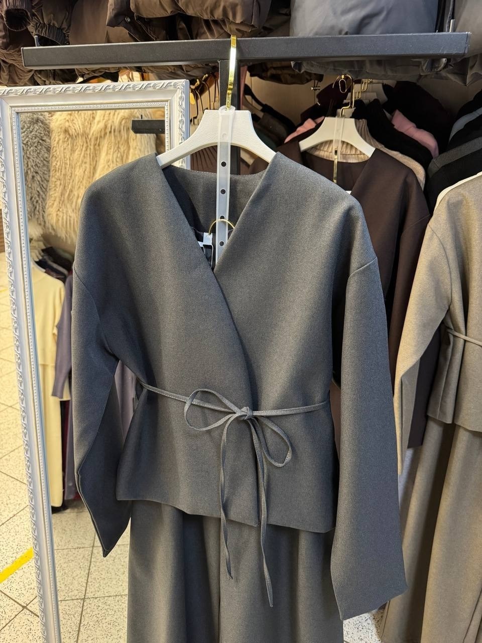 костюм повседневный,костюм брючной деловой,брючный костюм женский,женский костюм,элегантный брючный костюм