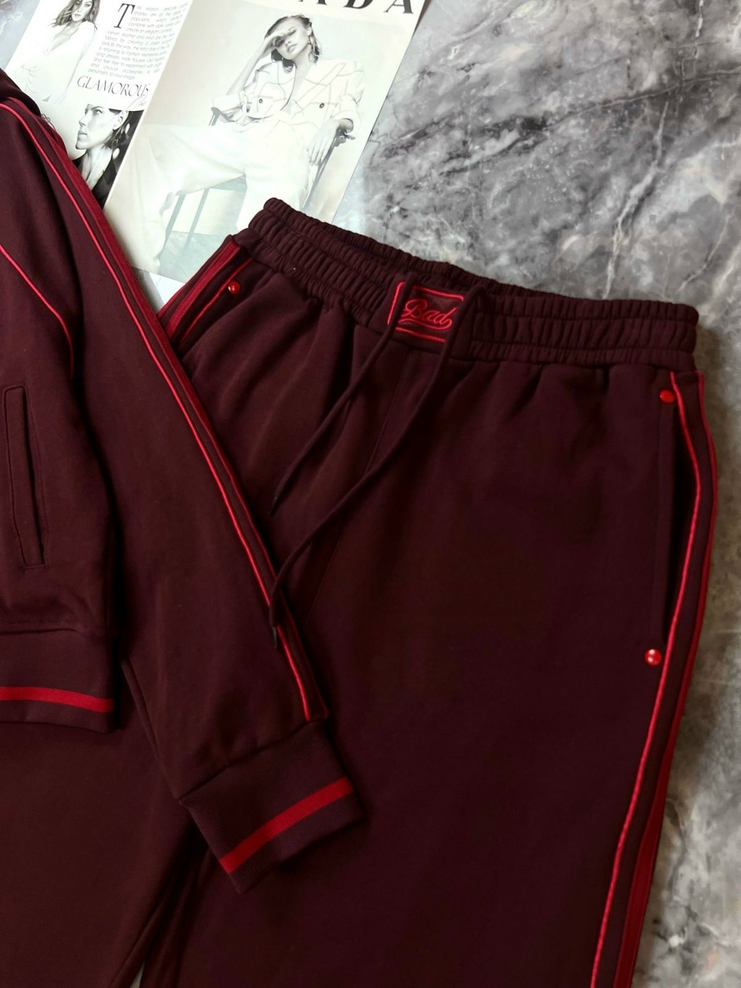 спортивный костюм женский,спортивный костюм,костюм спортивный miu miu,женские костюмы,спорт костюм