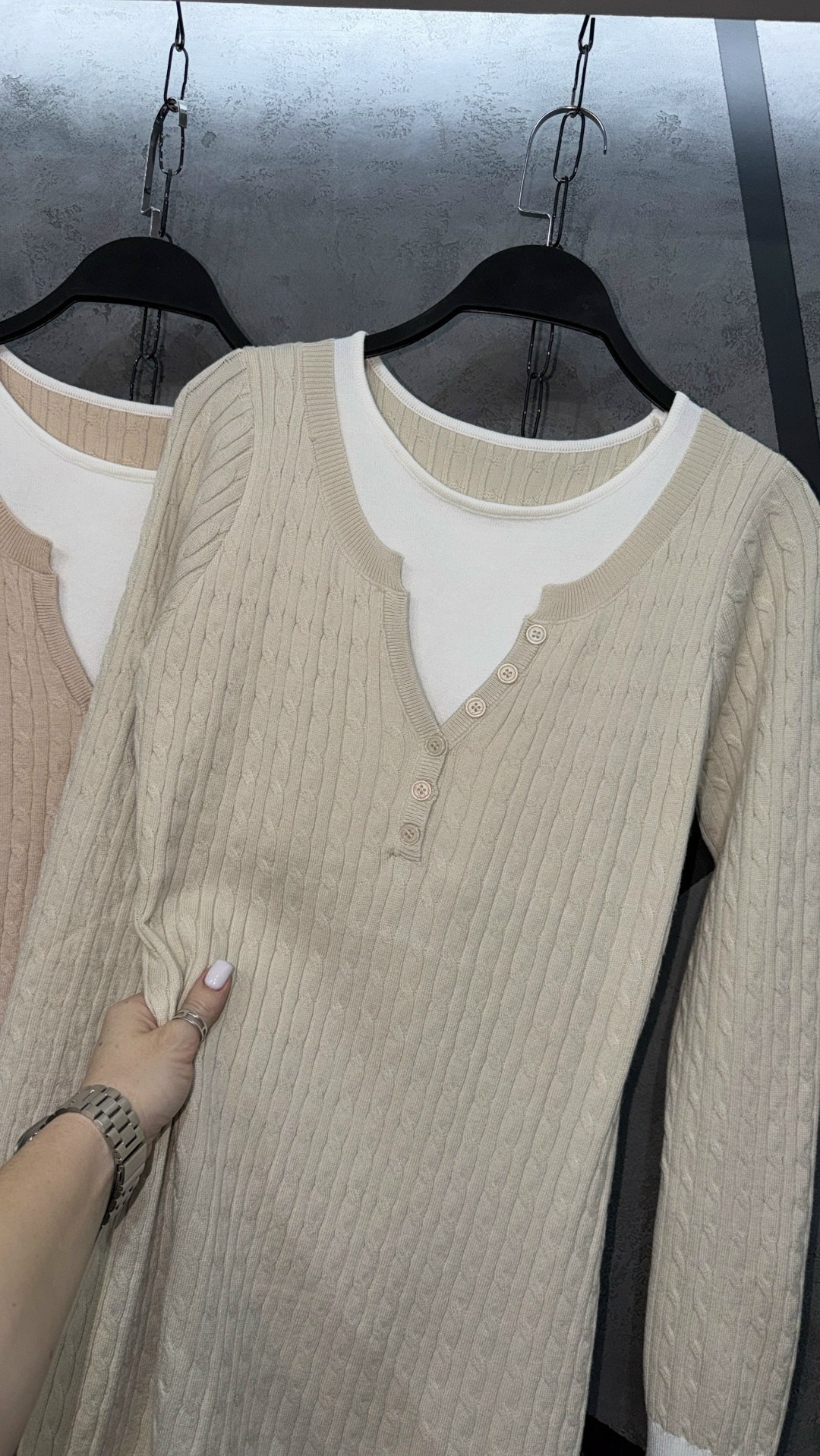 трикотажный свитер с круглым вырезом,трикотажный джемпер,джемпер с круглым вырезом,женский трикотажный свитер с круглым вырезом,трикотажный свитер