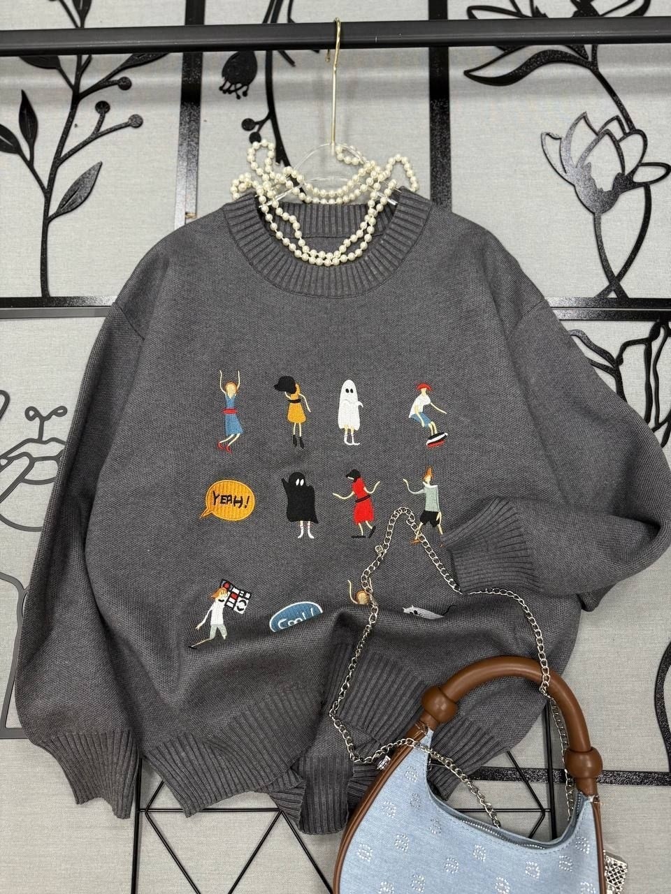 свитер с вышивкой,модные свитера,свитер,вязаный свитер,свитера женские