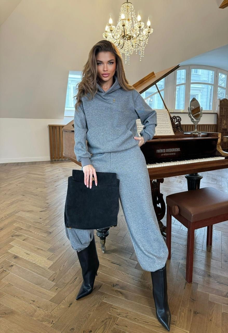 костюм тройка с курткой,стильная куртка,стильные костюмы,костюм тройка женский,костюм на флисе