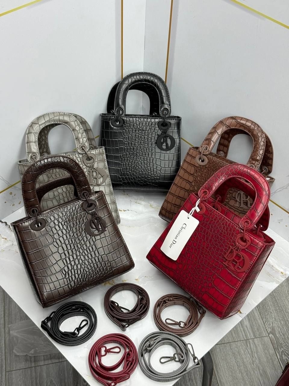 сумка кристиан диор леди,сумки диор,dior-real-crocodile-leather-lady-dior-tote-bag,сумка диор реплика,леди диор сумка