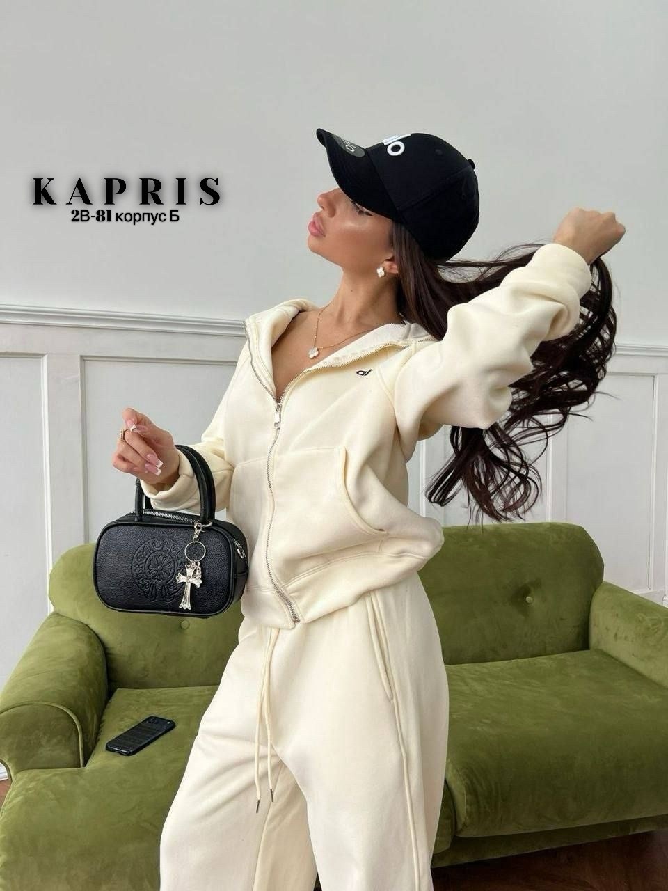 loro piana женский бежевый костюм premium,спортивный костюм женский,костюм женский,костюм женский на флисе,костюм женский спортивный на флисе