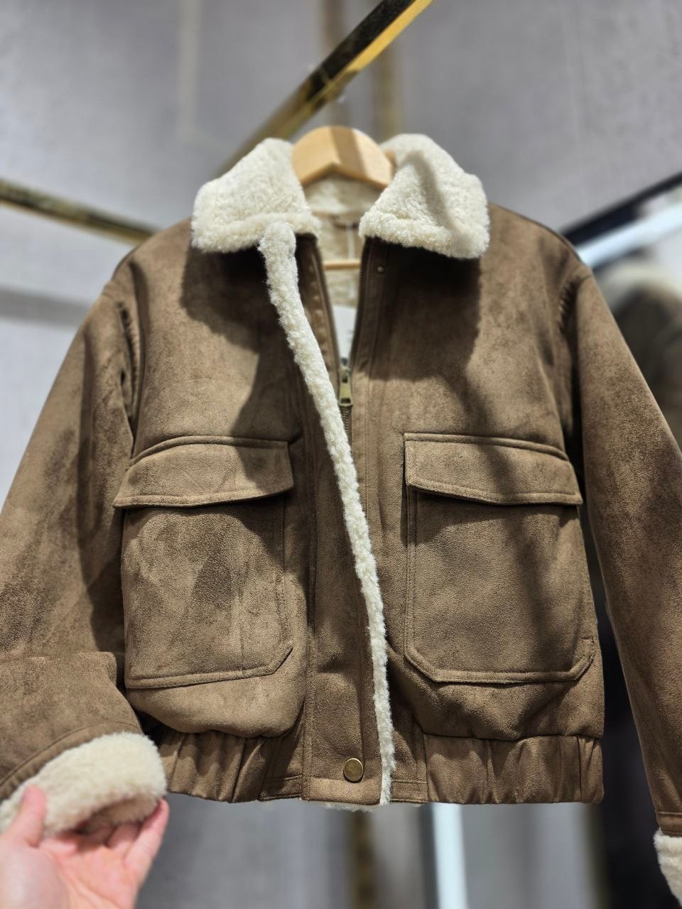 теплая куртка,куртка из овчины,меховая куртка,женская зимняя куртка из овчины,замшевая куртка