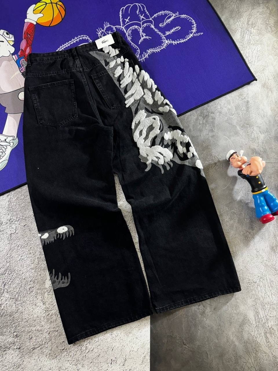 мужские джинсы,джинсы lacoste с крокодилом широкие,широкие джинсы,мужские мешковатые джинсы с буквенным принтом,джинсы лакоста широкие мужские