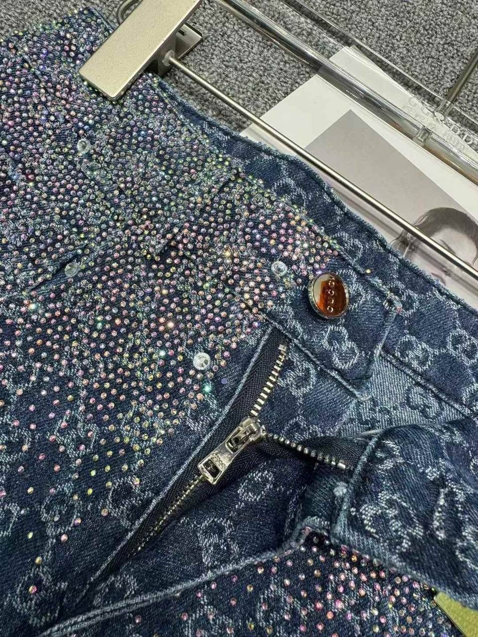 женские джинсовые шорты,джинсовые шорты,шорты женские,шорты модные,шорты для женщин