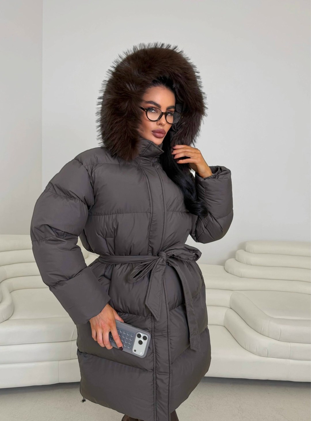 женский пуховик,пуховик,пуховики с мехом,чёрное пуховое пальто с мехом,пальто пуховик