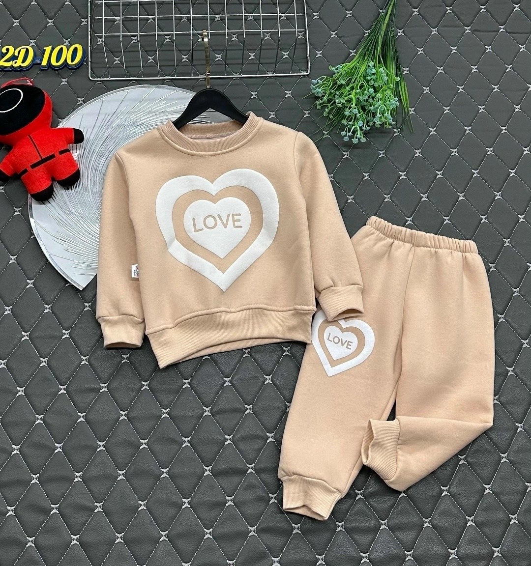 спортивные костюмы,спортивные костюмы для девочек,костюм для девочек,детские костюмы,детские спортивные костюмы