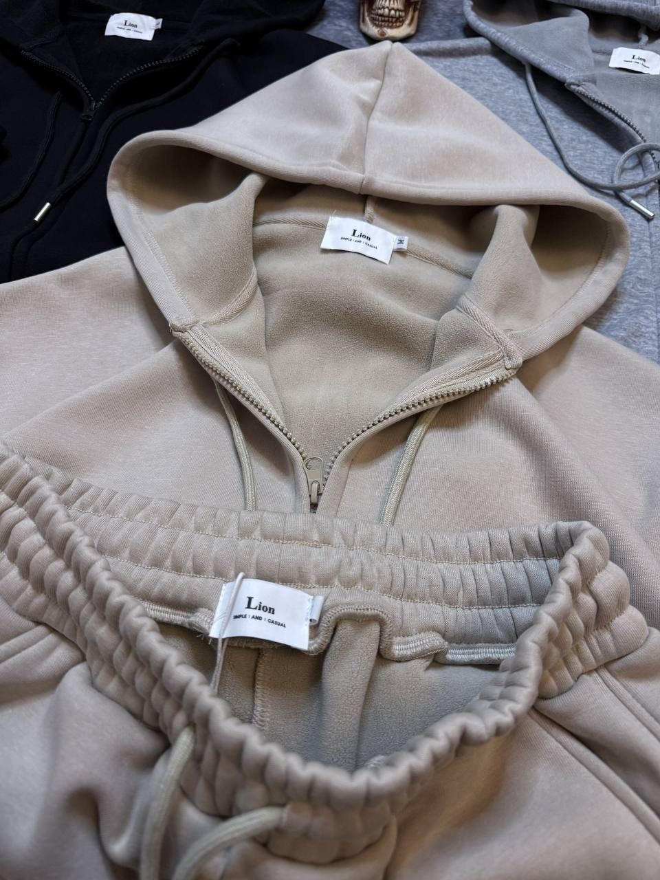 спортивный костюм brunello cucinelli,мужской спортивный костюм,костюм спортивный,спортивный костюм для мужчин