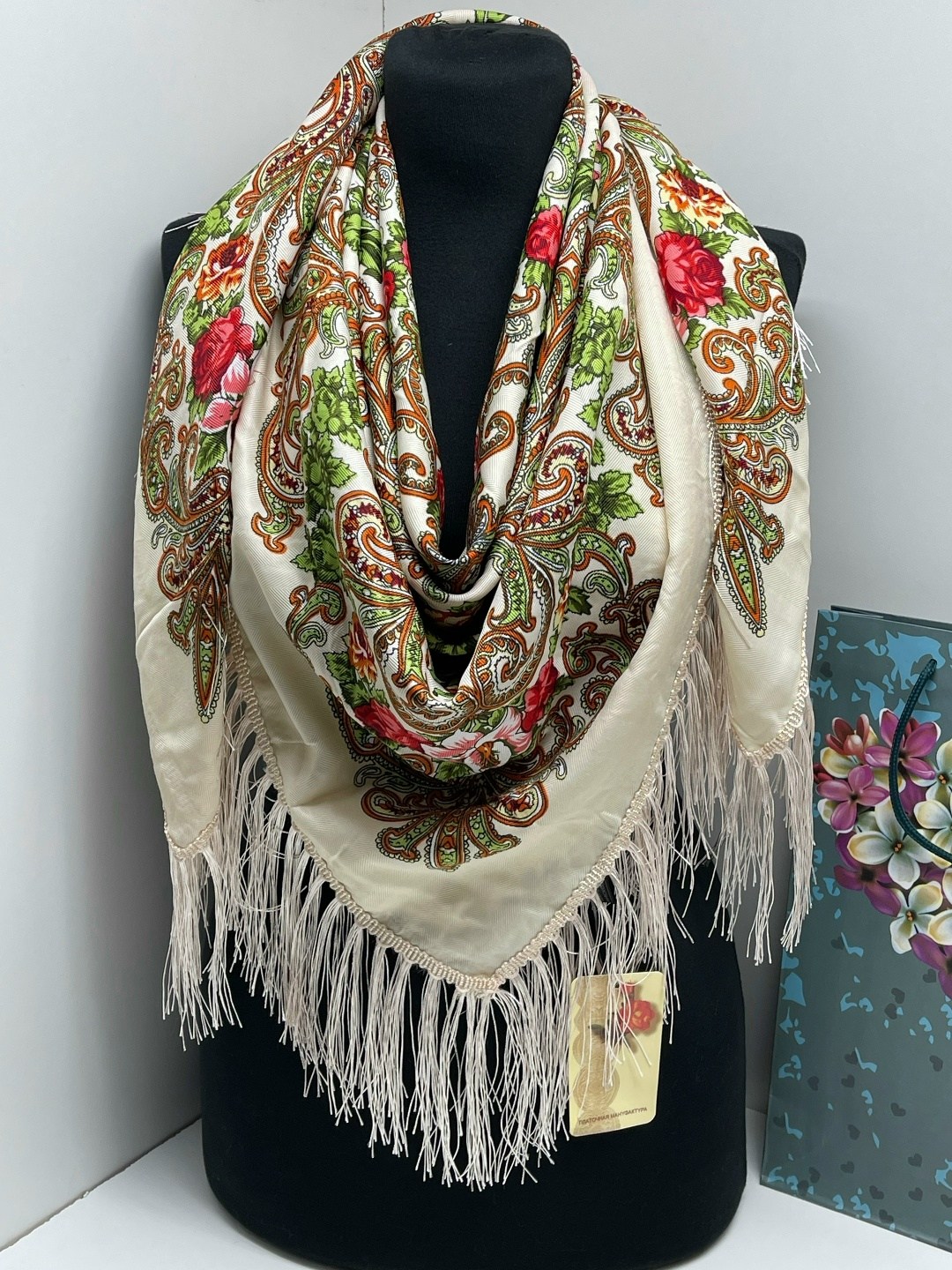 платок 120 см,платки с бахромой,платок народный,шерстяной платок,платки женские