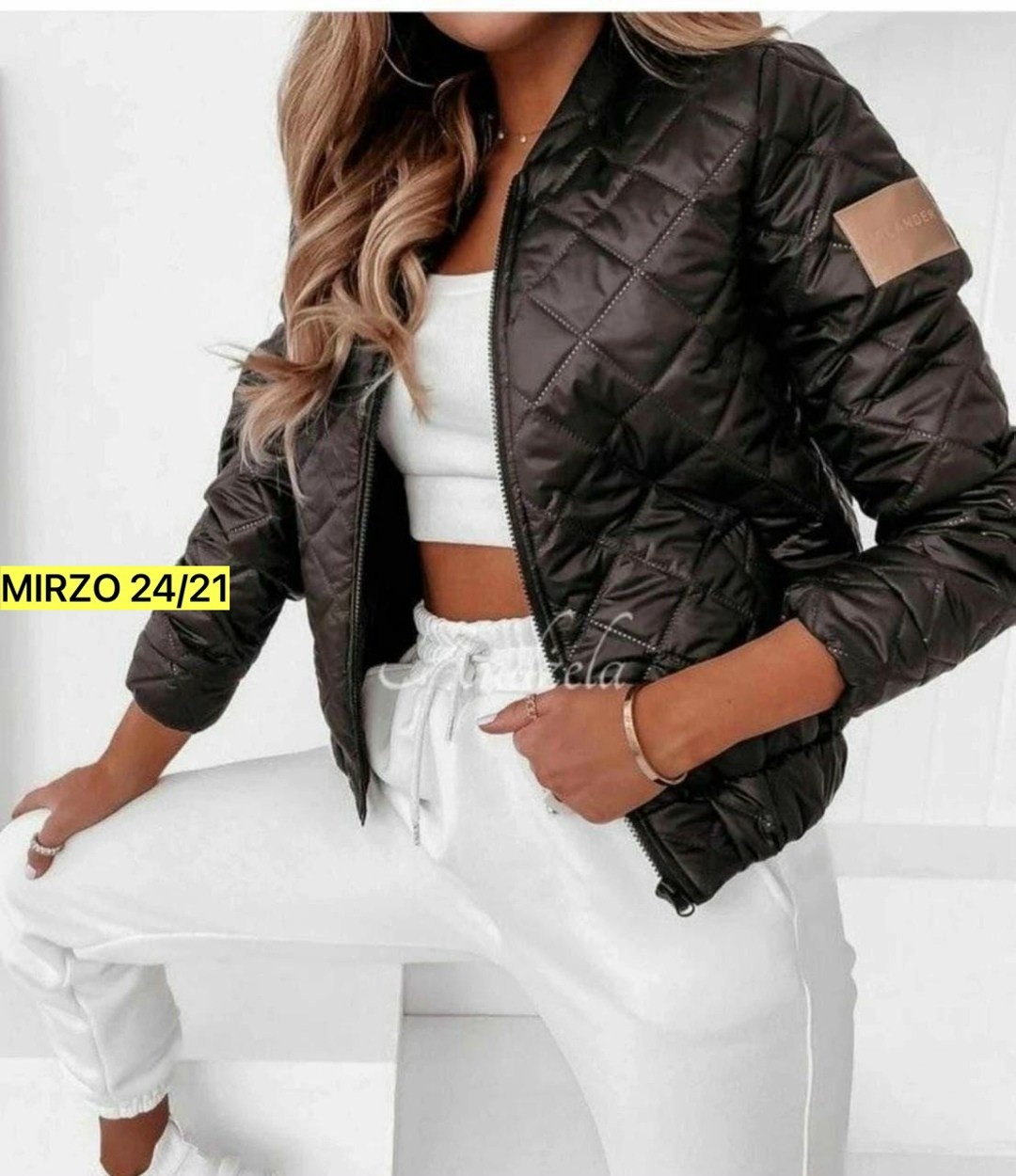 демисезонная куртка,женская куртка,куртка,куртка модная,легкая куртка