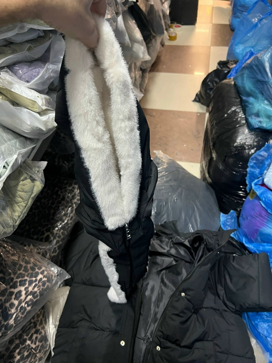 стильные пуховики,удлиненная куртка,зимние куртки,женские пуховики,куртка женская зимняя