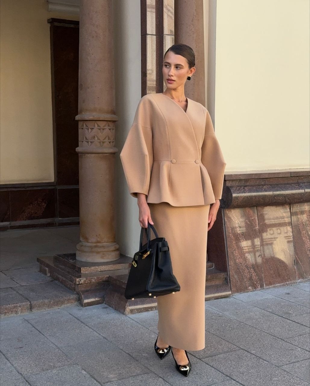 элегантные пальто,женский костюм,шикарный костюм,костюм с юбкой