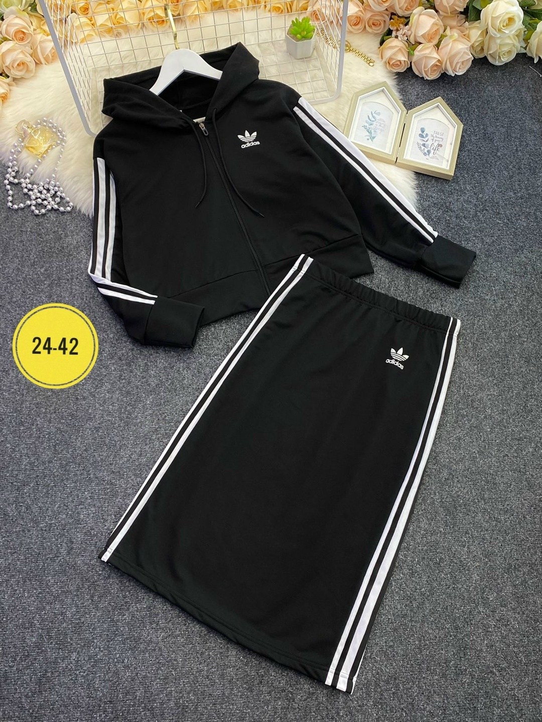 adidas платье худи дресс,женские костюмы спортивные,костюмы в спортивном стиле,спортивное платье,платье спортивное женское