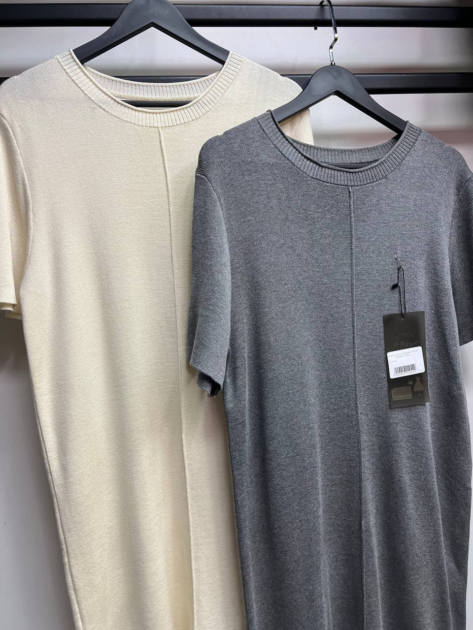 трикотажное платье,платье прямое,модное платье,свободное платье,простое платье