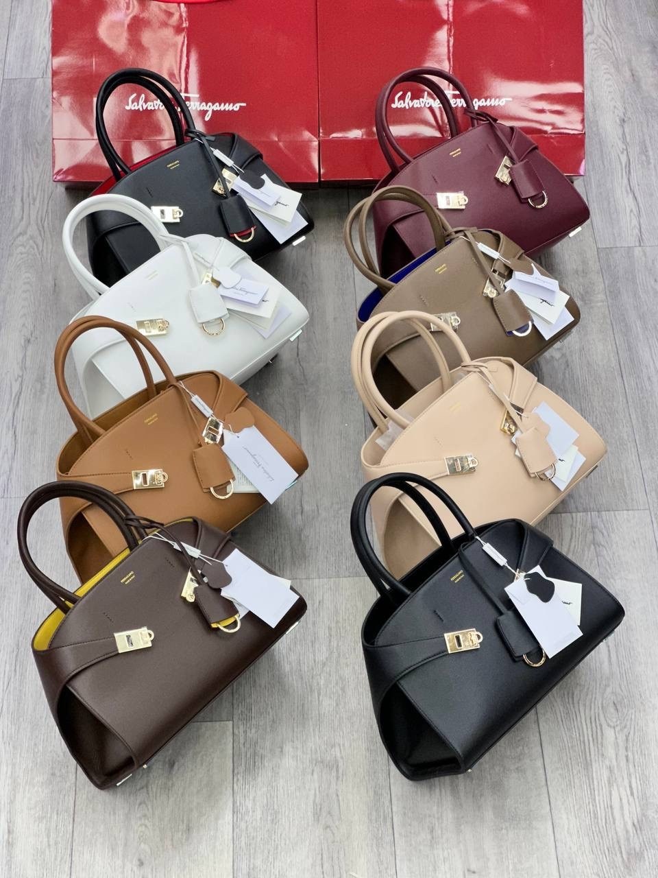 salvatore ferragamo сумка,сумка ferragamo,сумка,женская брендовая сумка,сумки женские брендовые