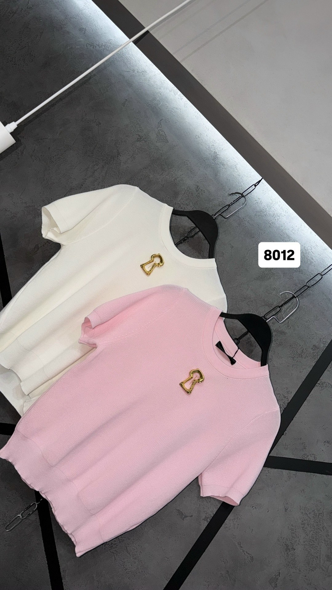 женская кофта,кофта свитер,свитер с круглым вырезом,кофточка,кофточка женская