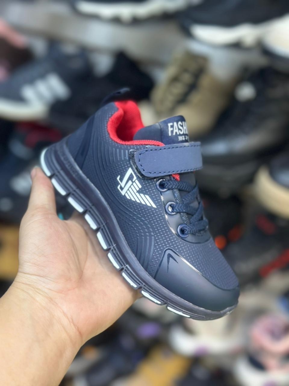 кроссовки,кроссовки мальчику,детские кроссовки,baas кроссовки,кроссовка детская