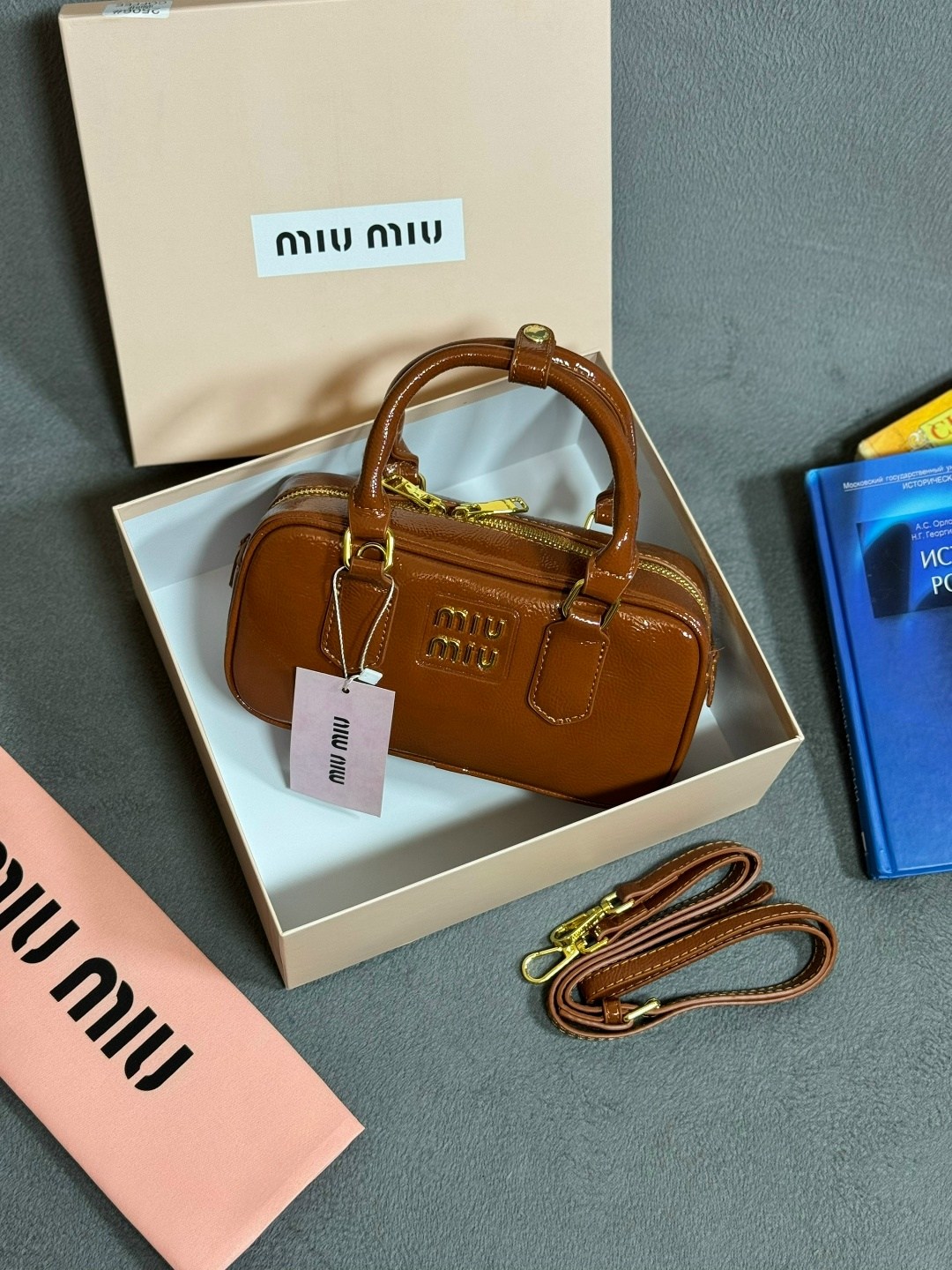 сумка miu miu,сумка женская miu miu,сумка миу миу,сумка,сумка женская