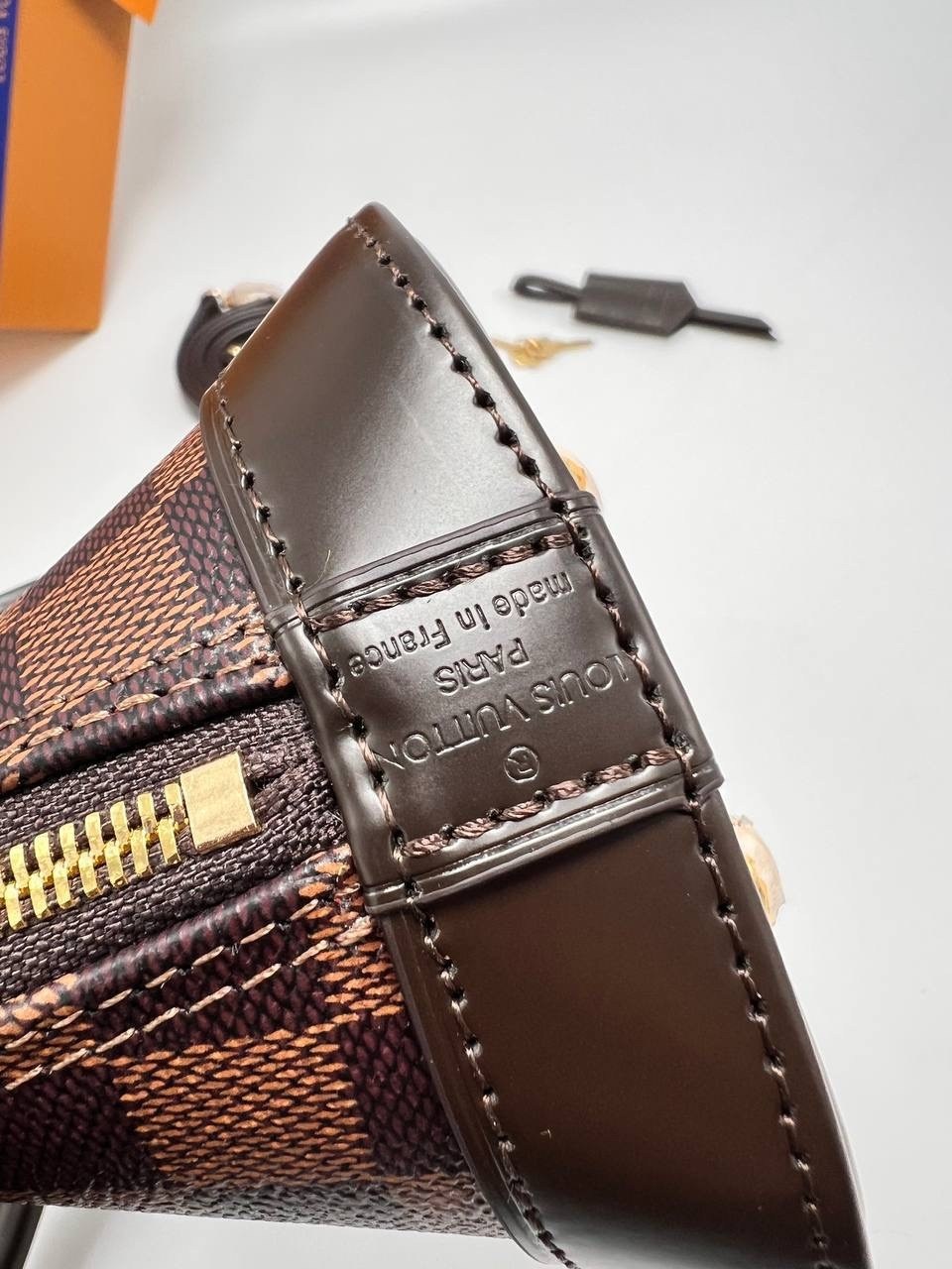 сумка louis vuitton женская,louis vuitton сумка,сумка алма бб луи виттон,сумка луи виттон,сумка купол