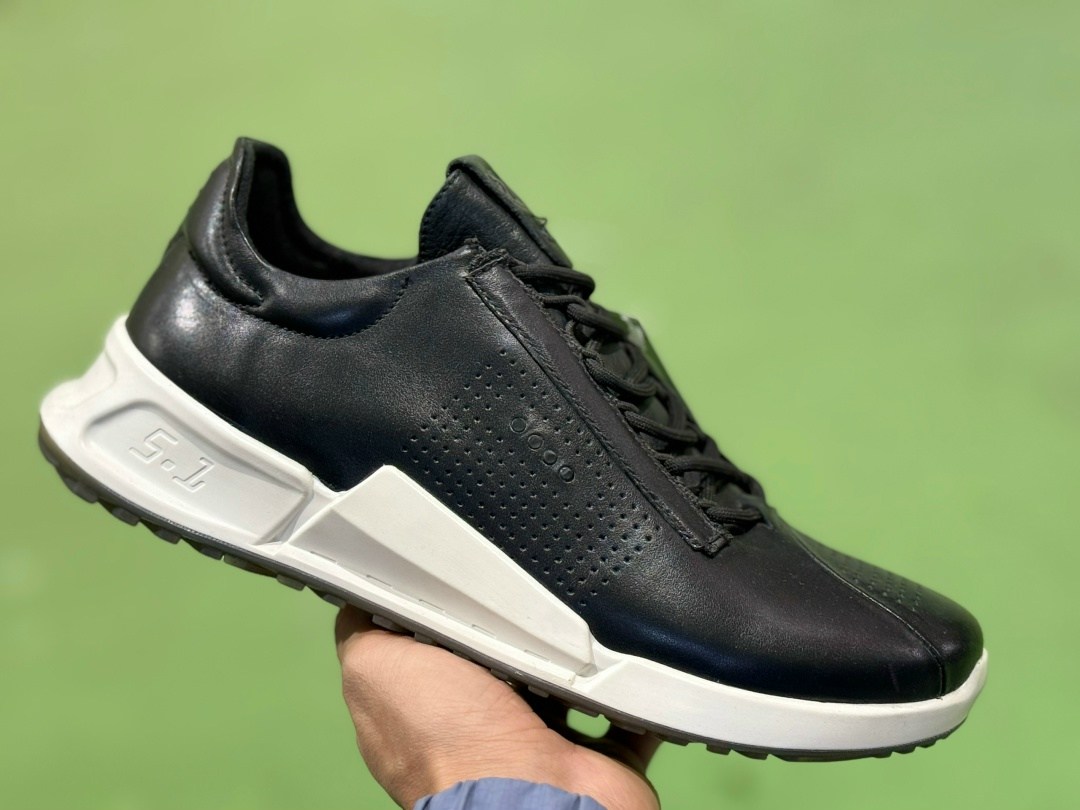 ,кожаные кроссовки мужские,обуви,черные кроссовки,кроссовки брендовые