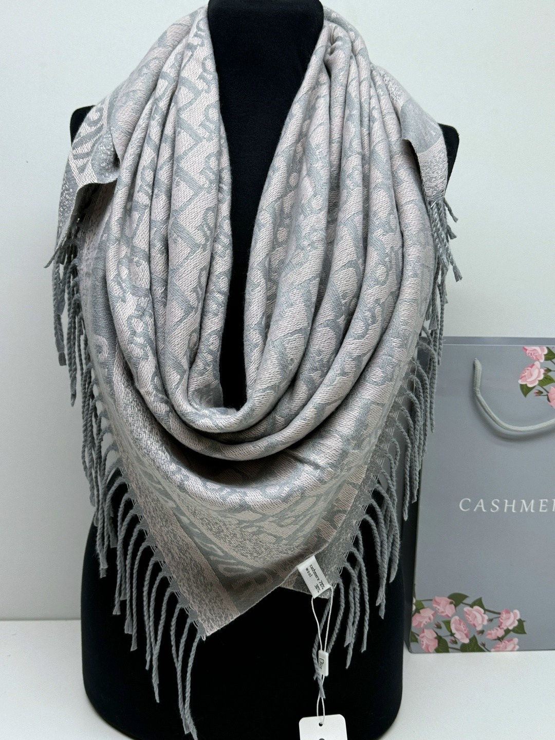 шарфы и палантины,платки теплые женские,платки кашемир,платки однотонные тонкие,кашемировый платок